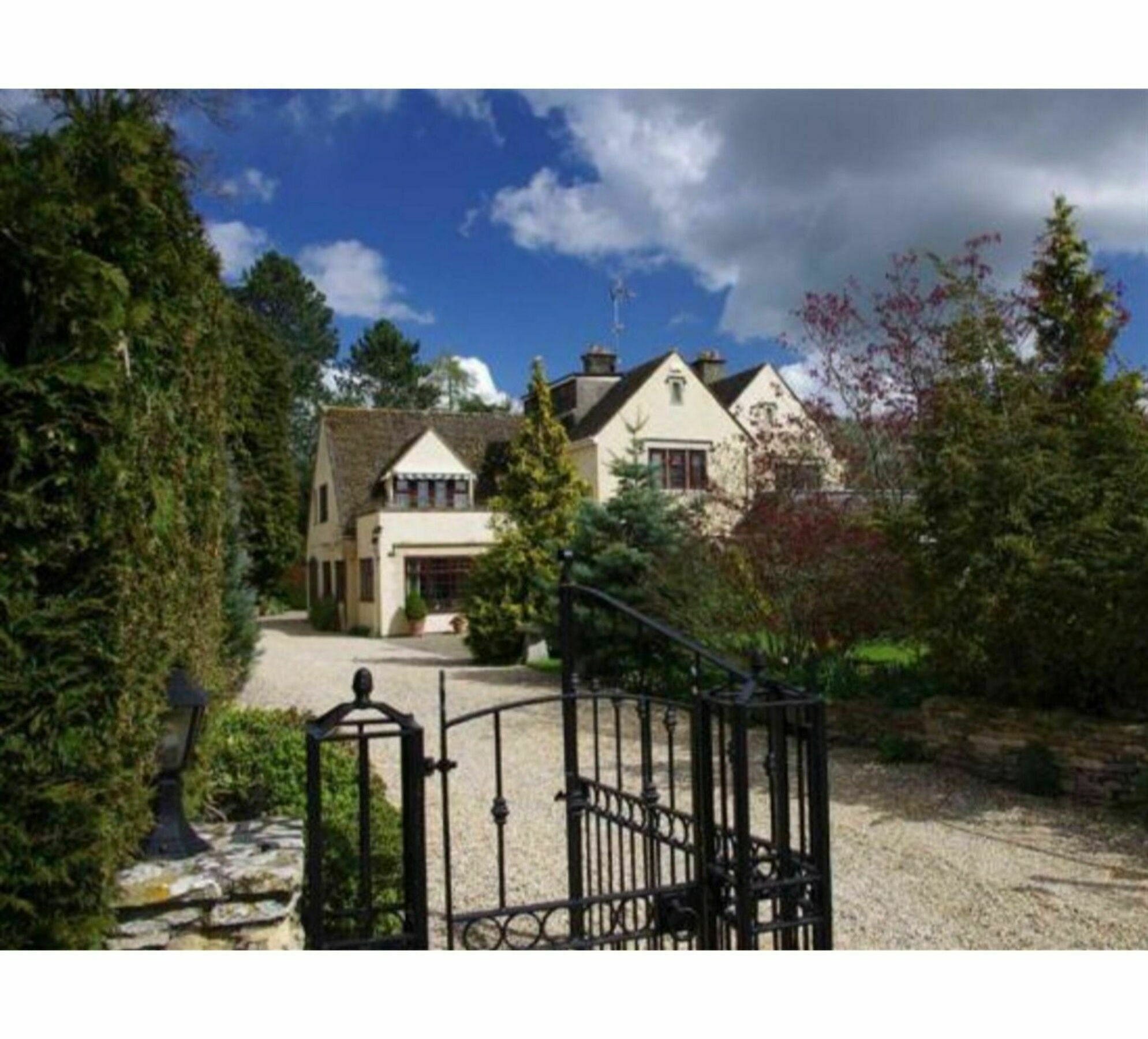 Coombe House Hotel Bourton-on-the-Water Bagian luar foto